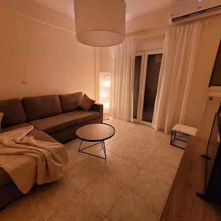 Anris & Dianas Dom - In A Quiet Part Of The Center Kallithea (Chalkidiki)