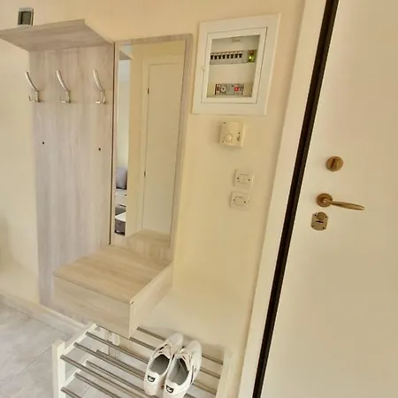Anris & Dianas Dom - In A Quiet Part Of The Center * Kallithea (Chalkidiki)