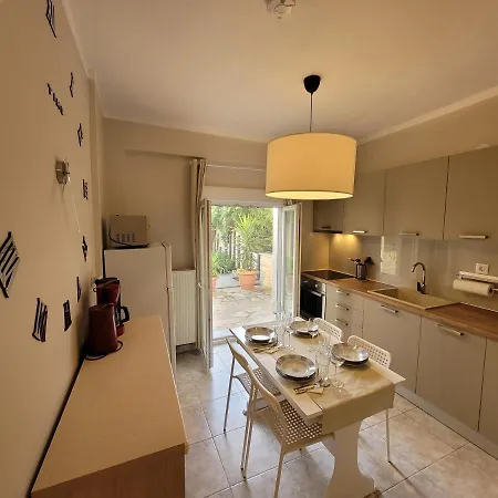 Apartment Anris & Dianas Dom - In A Quiet Part Of The Center *