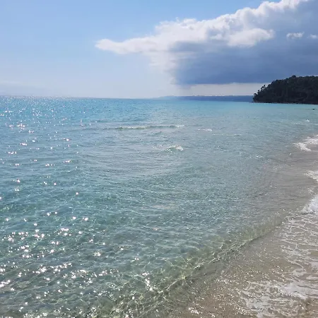 Anris & Dianas Dom - In A Quiet Part Of The Center شقة Kallithea (Chalkidiki)