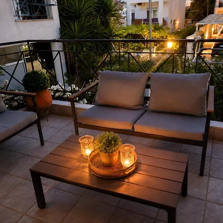 Anris & Dianas Dom - In A Quiet Part Of The Center Daire Kallithea (Chalkidiki)