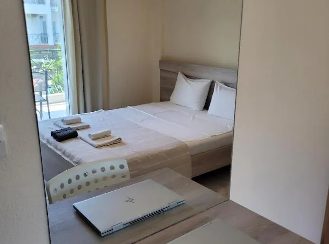 Anris & Dianas Dom - In A Quiet Part Of The Center * Kallithea (Chalkidiki)