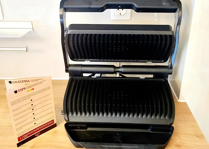 Anris & Dianas Dom - In A Quiet Part Of The Center Apartament *